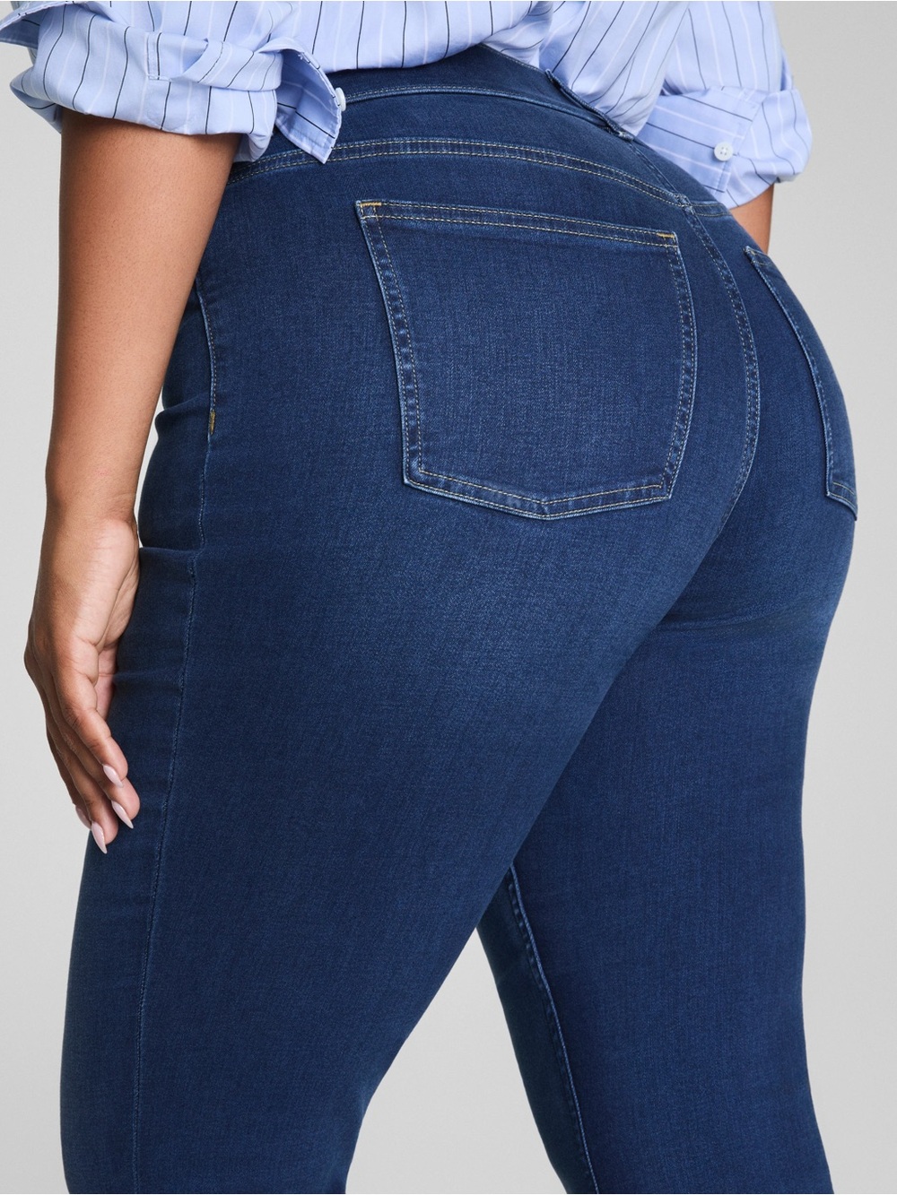 SPANX Pull-On Skinny Jeans / Jean-ish Leggings in Blue Size 1X/1X